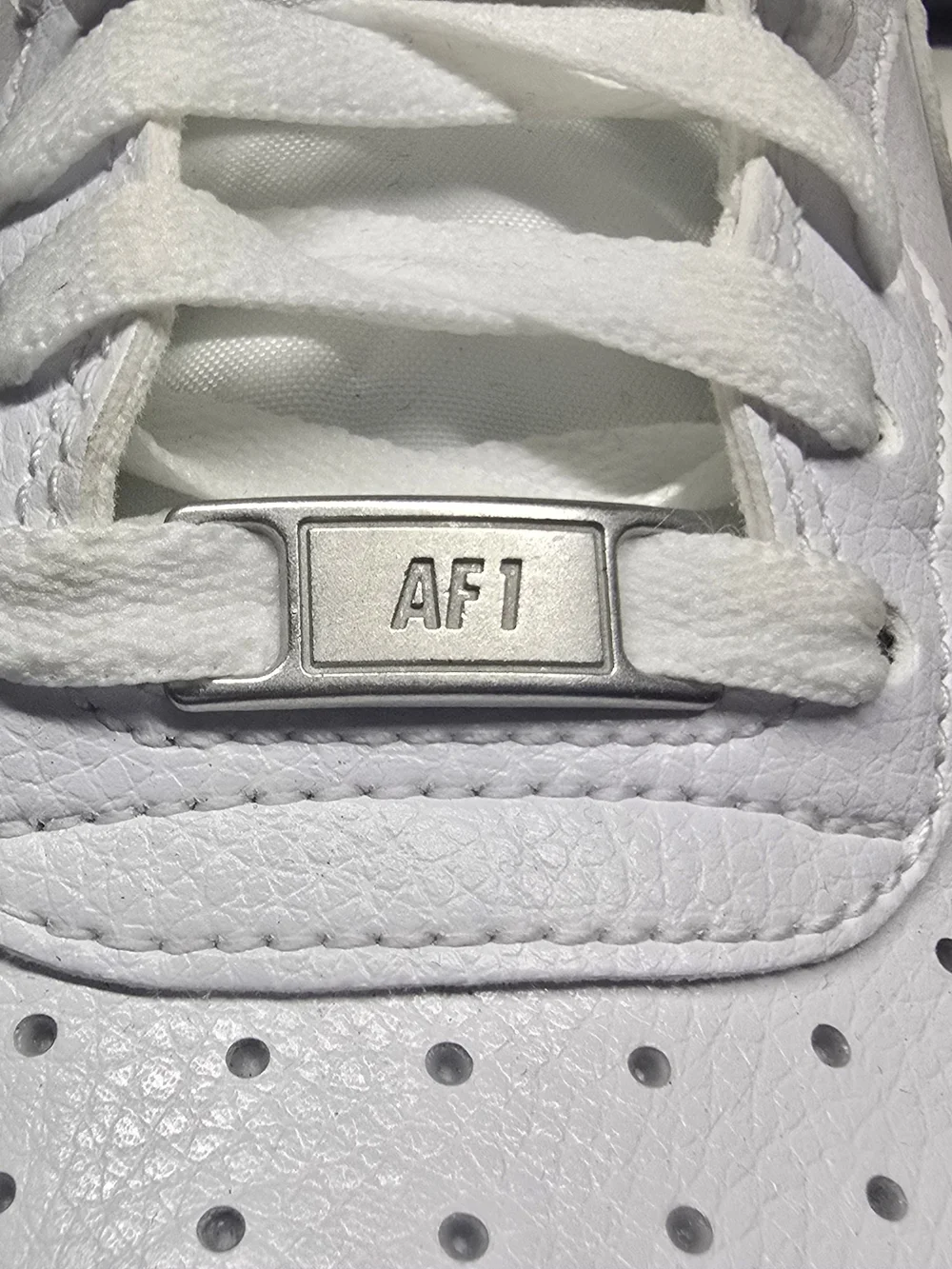 Classic WHITE AF1 SIZE 10'S